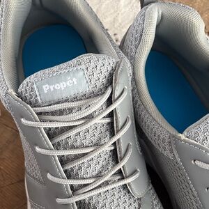 Propet Men's Light Gray Tennis Shoe Size 16